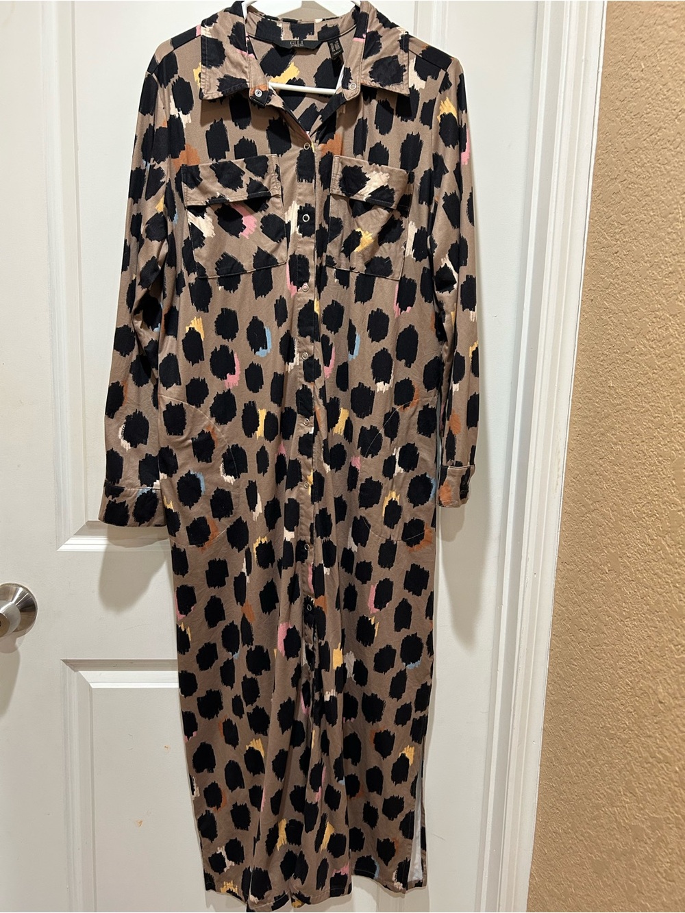 G.I.L.I. Beige One-Piece Pajama with Black Spots and Pink, Yellow, Blue Accents